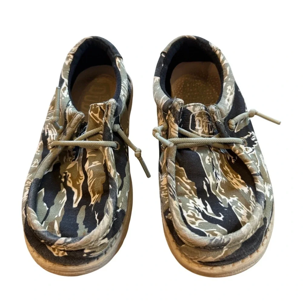 Hey Dude Wally Camo Tiger Stripe Slip On Loafers Kid's K11